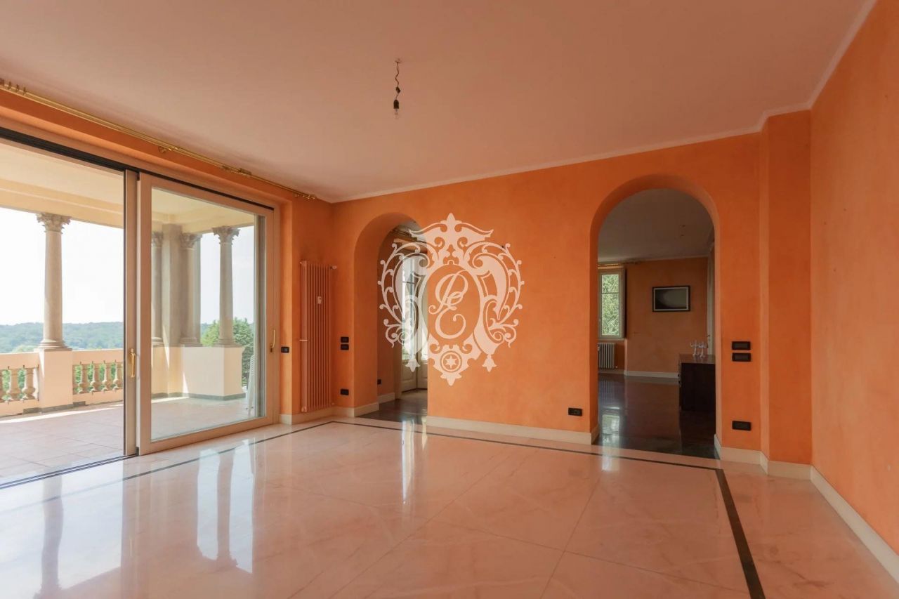 Квартира в Ольджате-Комаско, Италия, 400 м2 фото 3