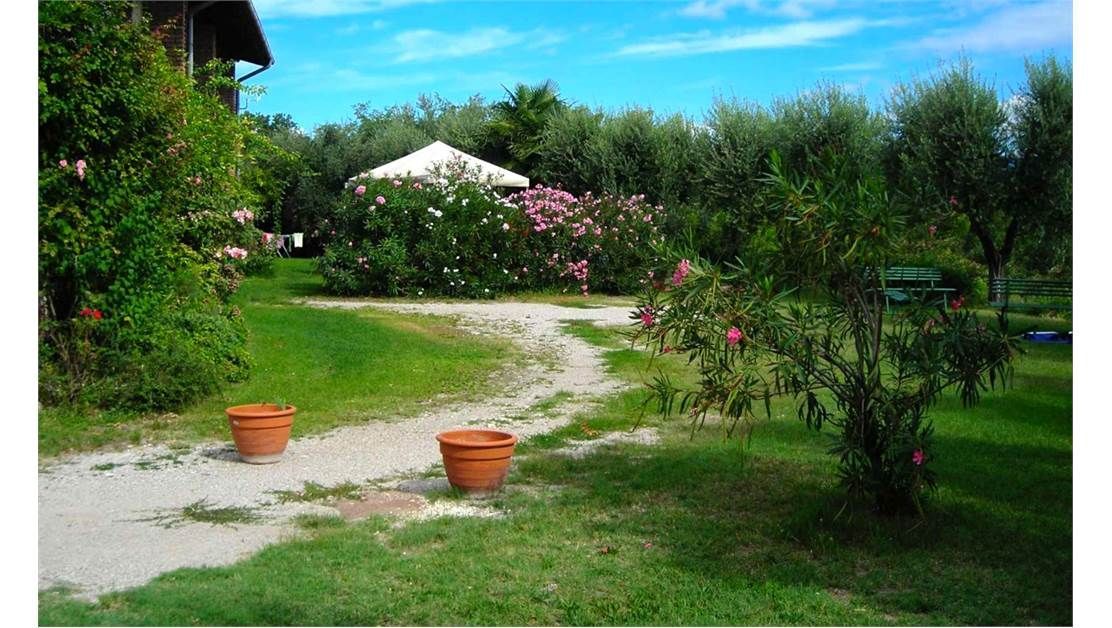 Поместье у озера Гарда, Италия, 600 м2 фото 4