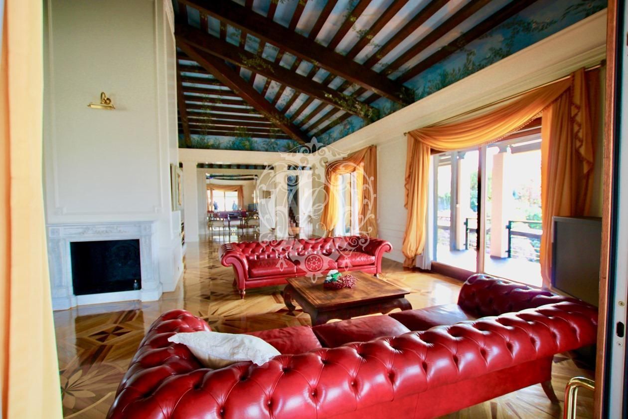 Вилла в Сиртори, Италия, 800 м2 фото 1