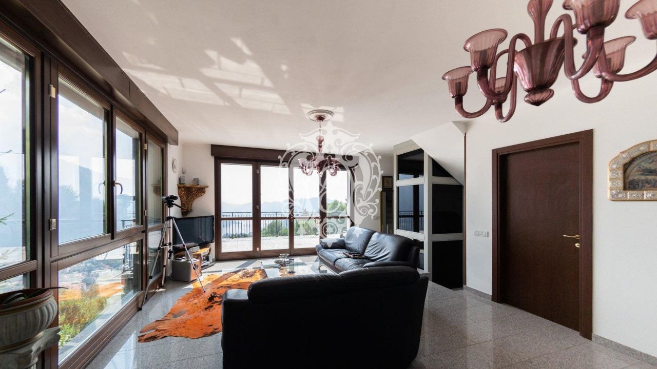 Вилла в Черноббьо, Италия, 450 м2 фото 4