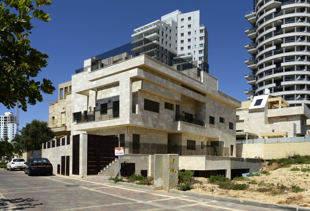 Коттедж в Нетании, Израиль, 380 м2 фото 1
