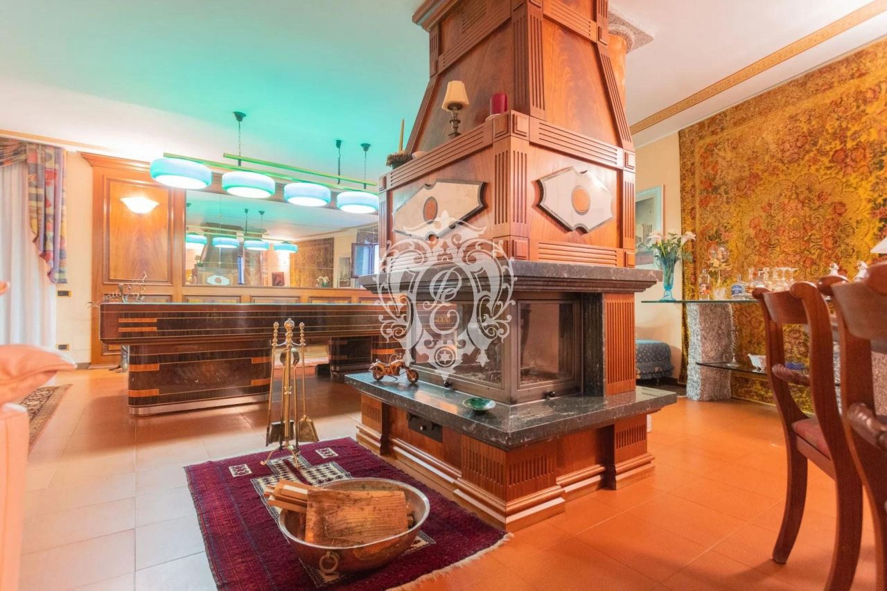 Вилла в Гуанцате, Италия, 700 м2 фото 3