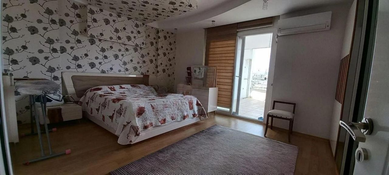 Квартира в Меркезе, Турция, 220 м2 фото 5