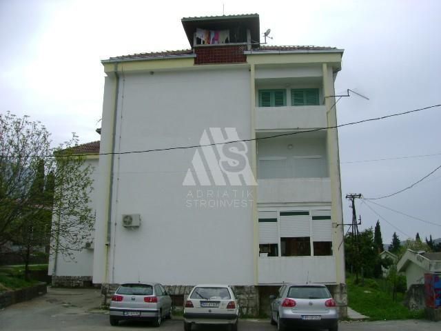 Квартира в Баре, Черногория, 80 м2 фото 1