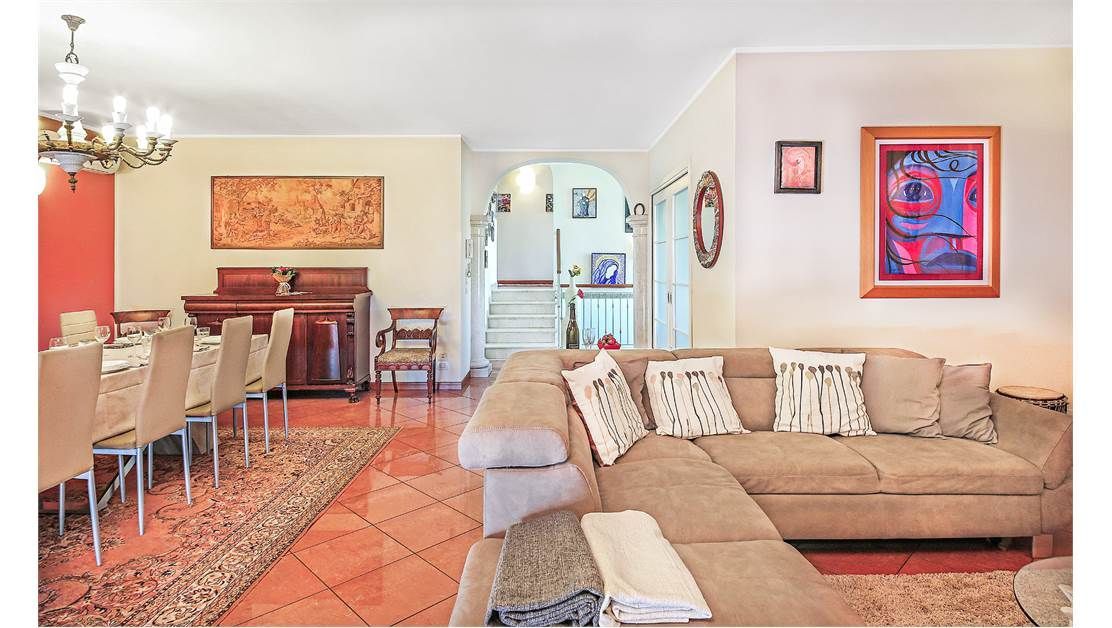 Вилла у озера Гарда, Италия, 350 м2 фото 4