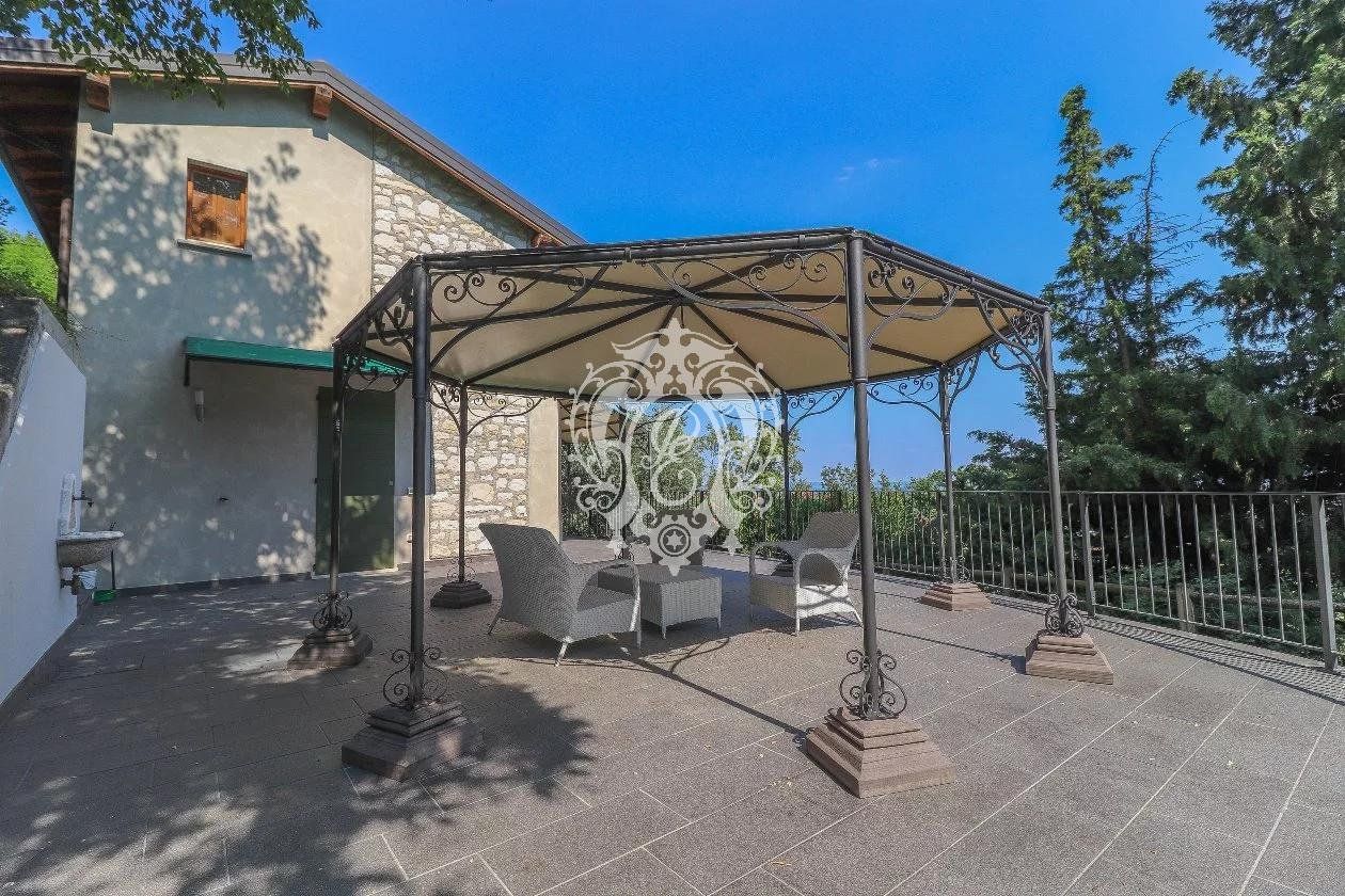 Вилла в Польпенацце-дель-Гарде, Италия, 200 м2 фото 3