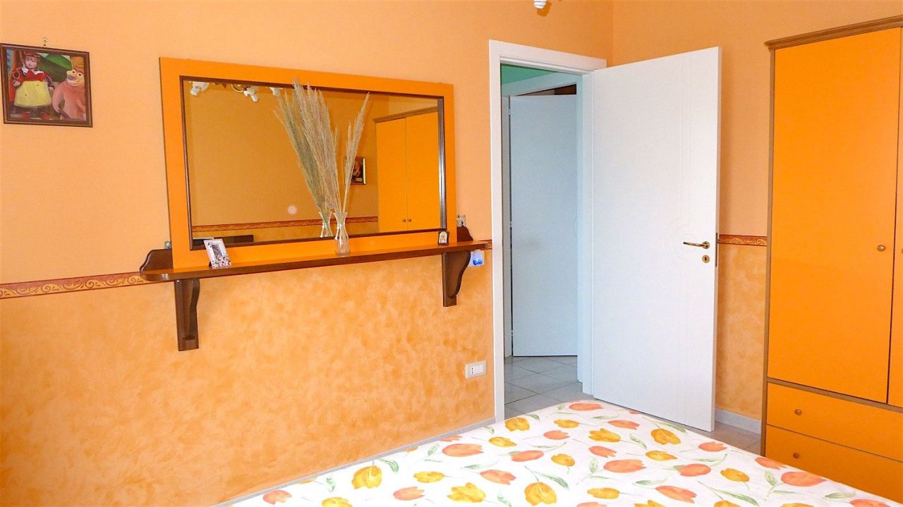 Таунхаус в Прая-а-Маре, Италия, 110 м2 фото 4