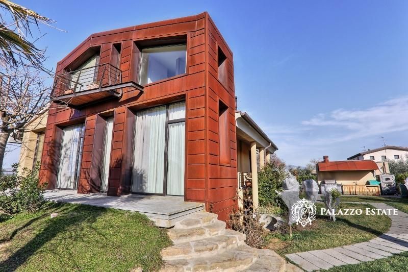 Вилла в Кастаньето-Кардуччи, Италия, 400 м2 фото 5