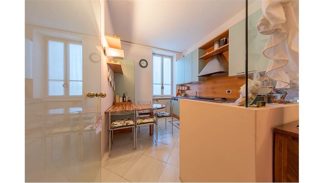 Квартира у озера Гарда, Италия, 180 м2 фото 5