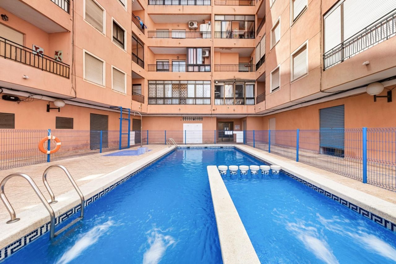Квартира в Торревьехе, Испания, 52 м2 фото 2