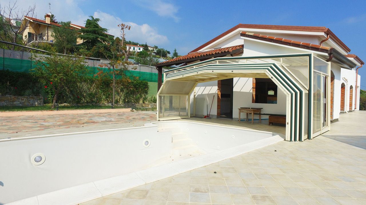 Вилла в Сан-Ремо, Италия, 400 м2 фото 4