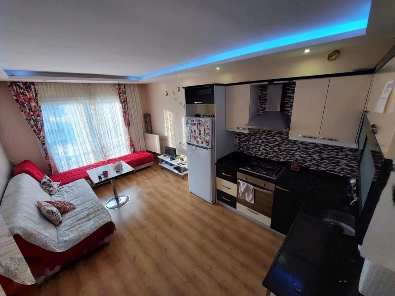 Квартира в Мерсине, Турция, 50 м2 фото 1