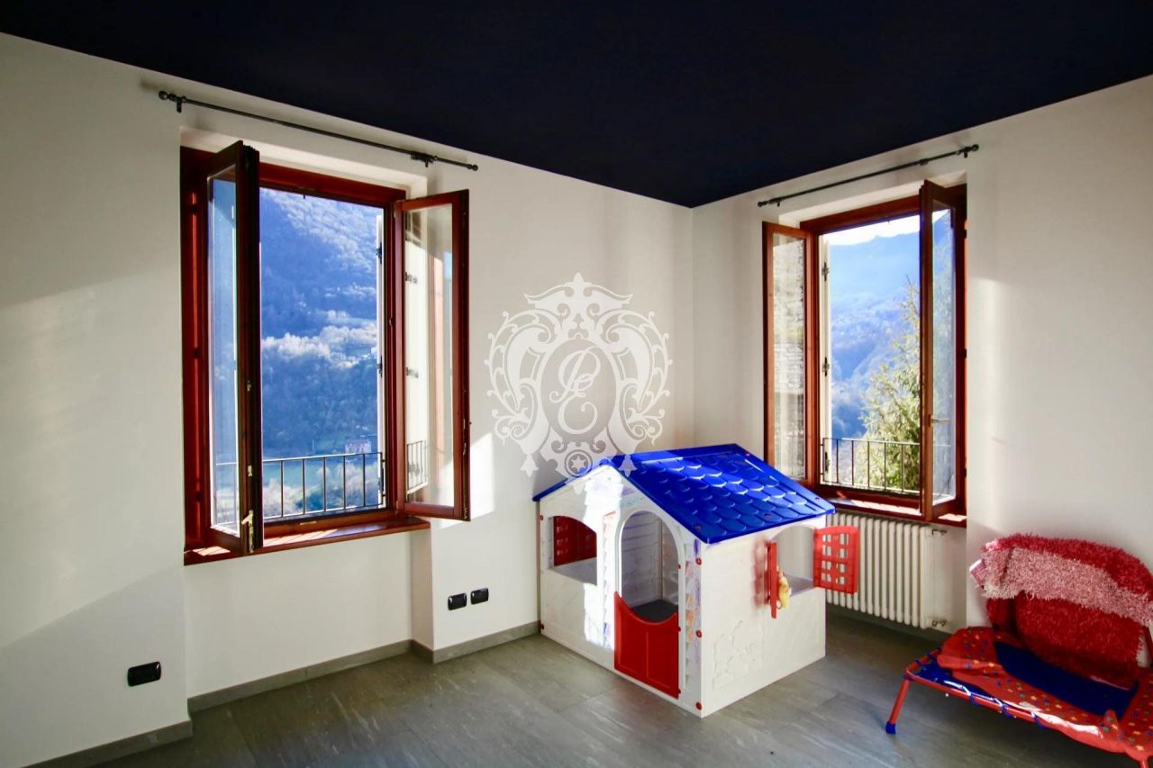 Квартира в Диццаско, Италия, 120 м2 фото 2
