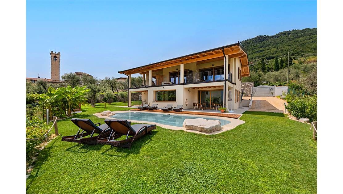 Вилла у озера Гарда, Италия, 280 м2 фото 4