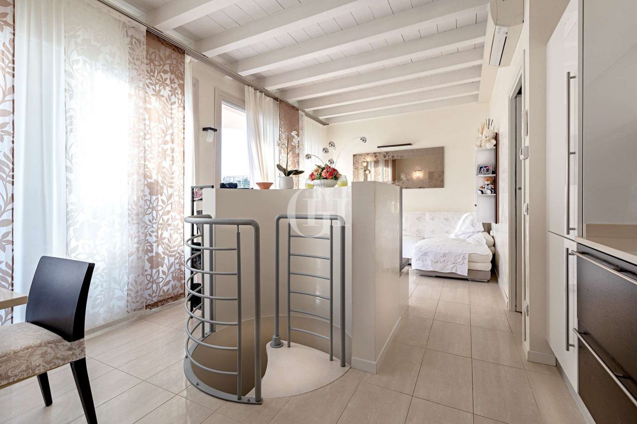 Таунхаус у озера Гарда, Италия, 125 м2 фото 5