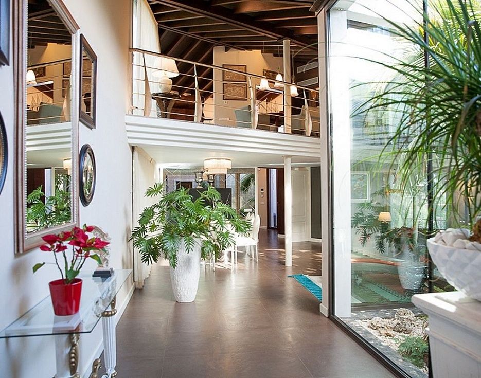 gallery