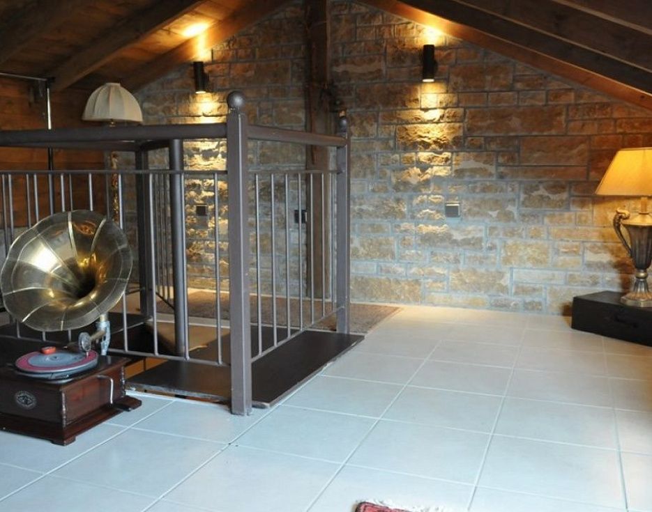gallery