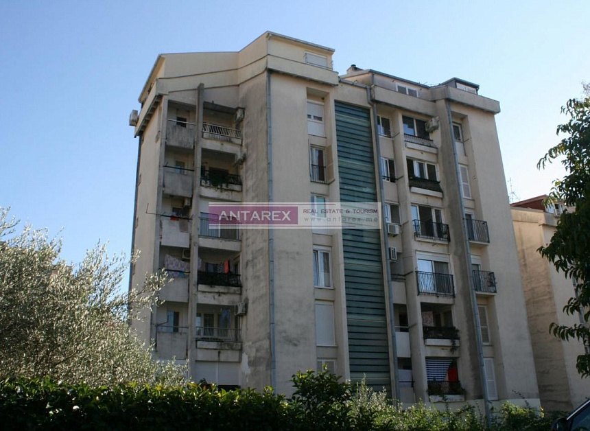 Апартаменты в Тивате, Черногория, 58 м2