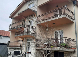 Дом в Подгорице, Черногория, 260 м2