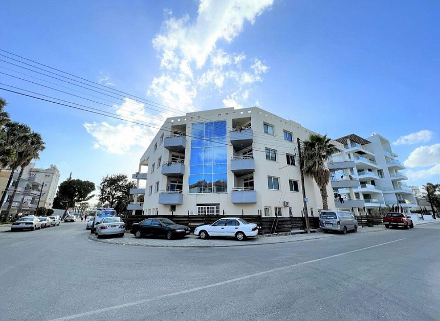 Квартира в Ларнаке, Кипр, 1 362 м2