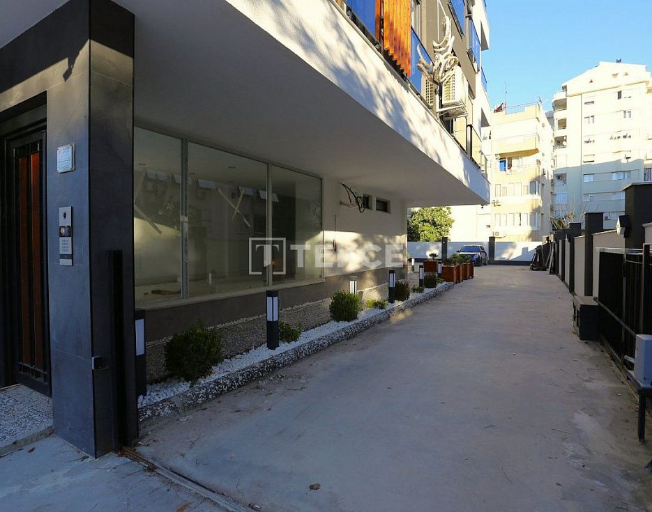 gallery