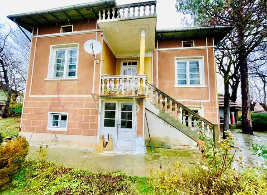 Дом в Велико Тырново, Болгария, 120 м2
