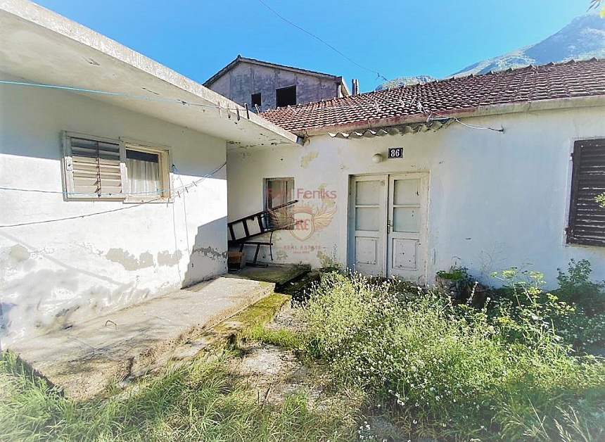 Дом в Которе, Черногория, 90 м2
