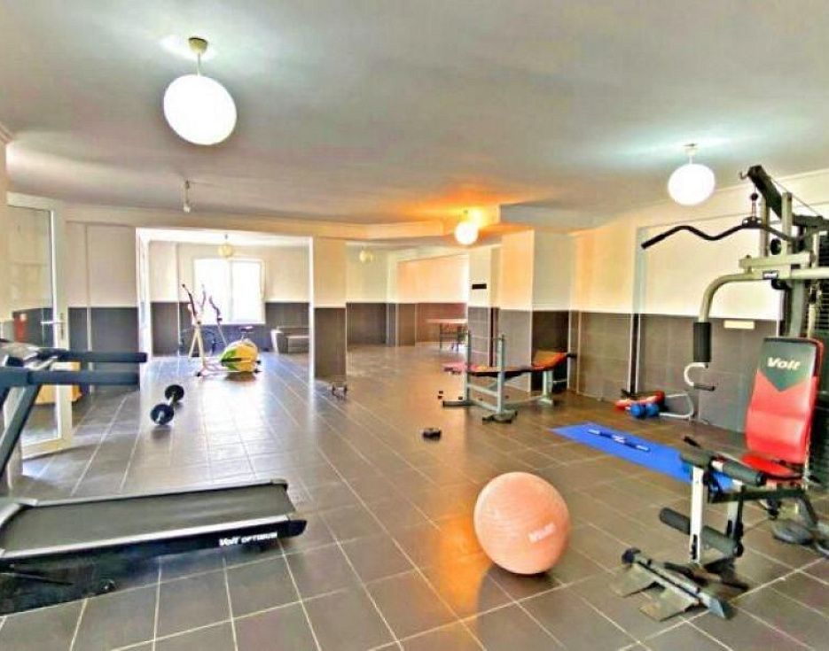 gallery