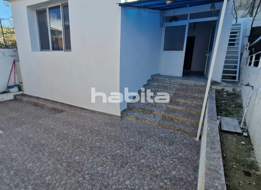 Дом во Влёре, Албания, 59 м2