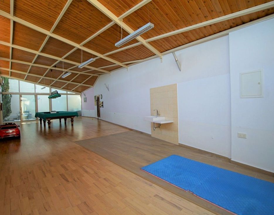 gallery