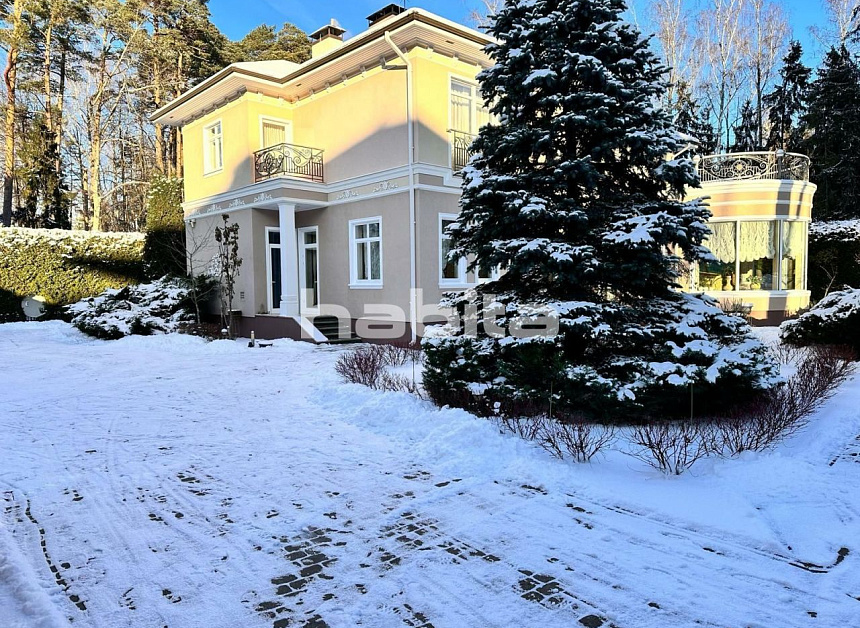 Дом в Юрмале, Латвия, 450 м2