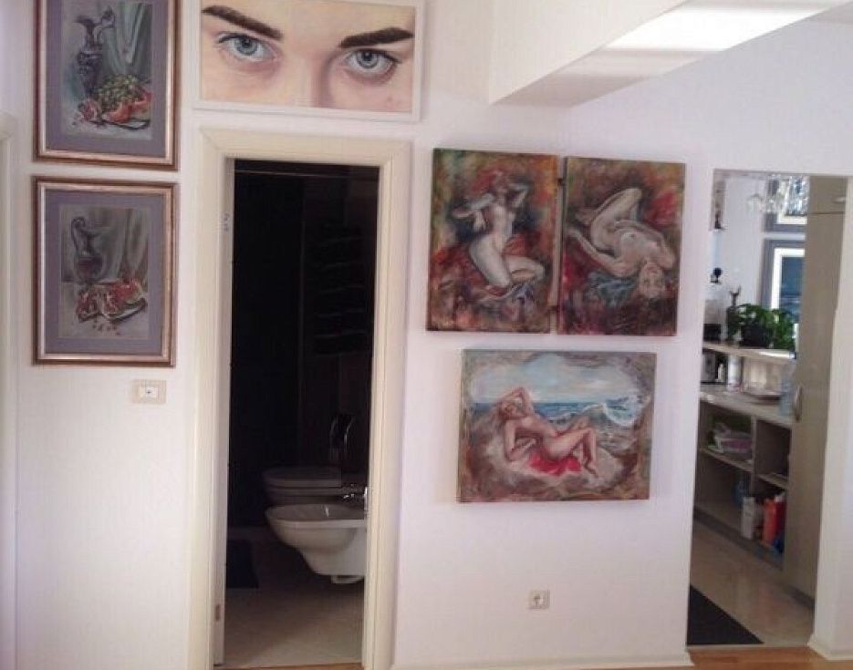 gallery