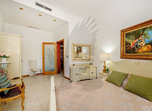 Апартаменты в Сент-Джулиансе, Мальта, 246 м2