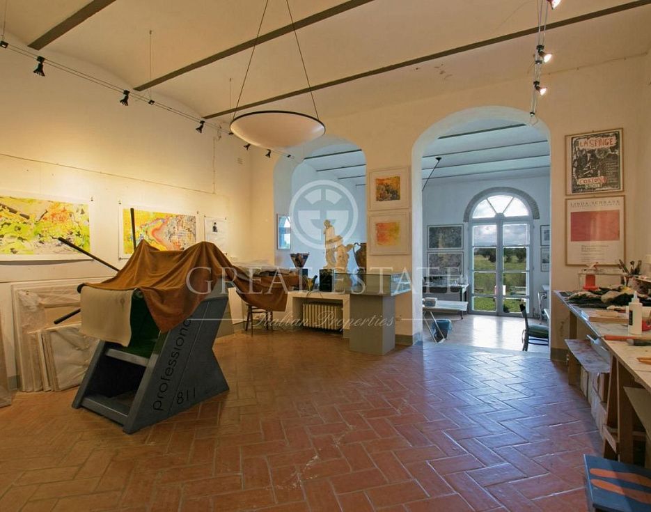 gallery