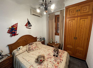 Квартира в Валенсии, Испания, 188 м2