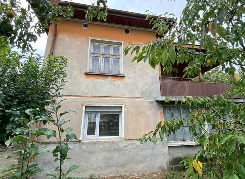 Дом Покрайна, Болгария, 120 м2