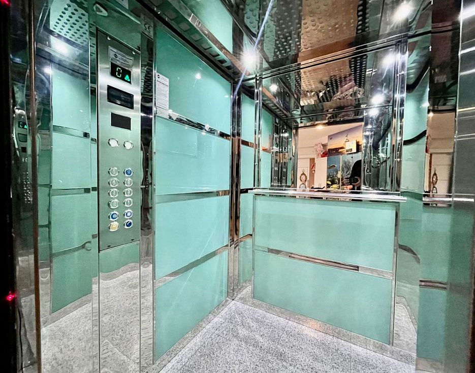 gallery