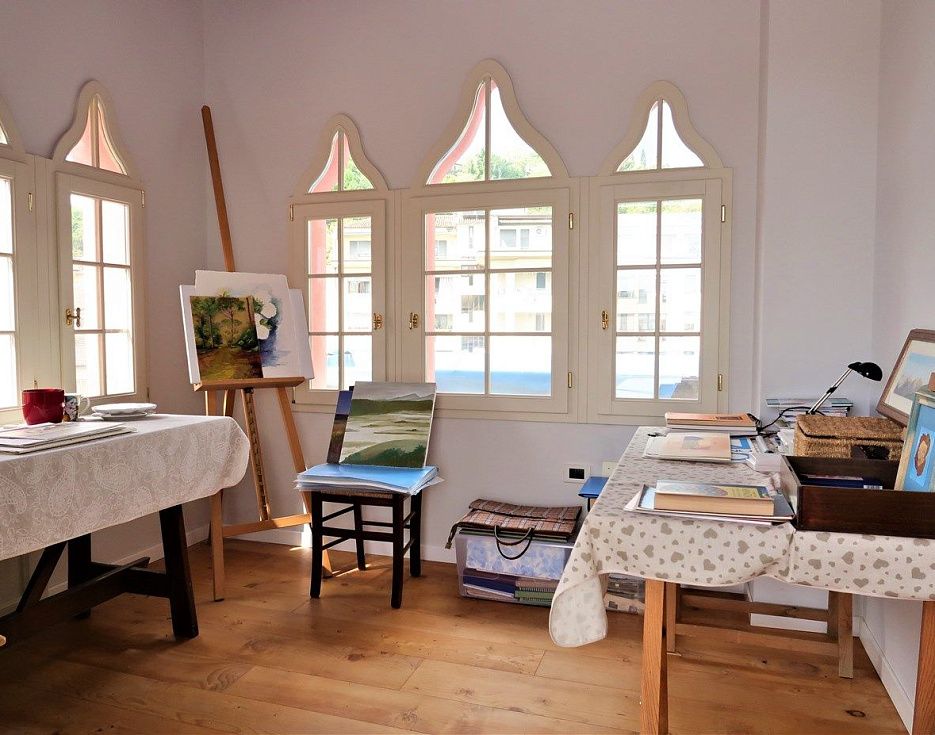gallery