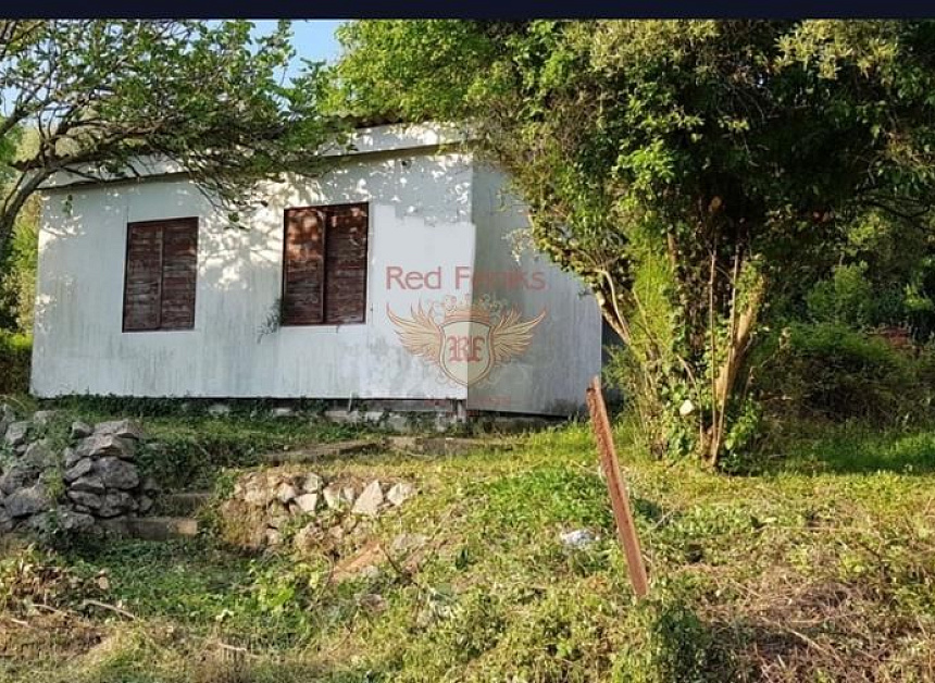 Дом в Тивате, Черногория, 37 м2