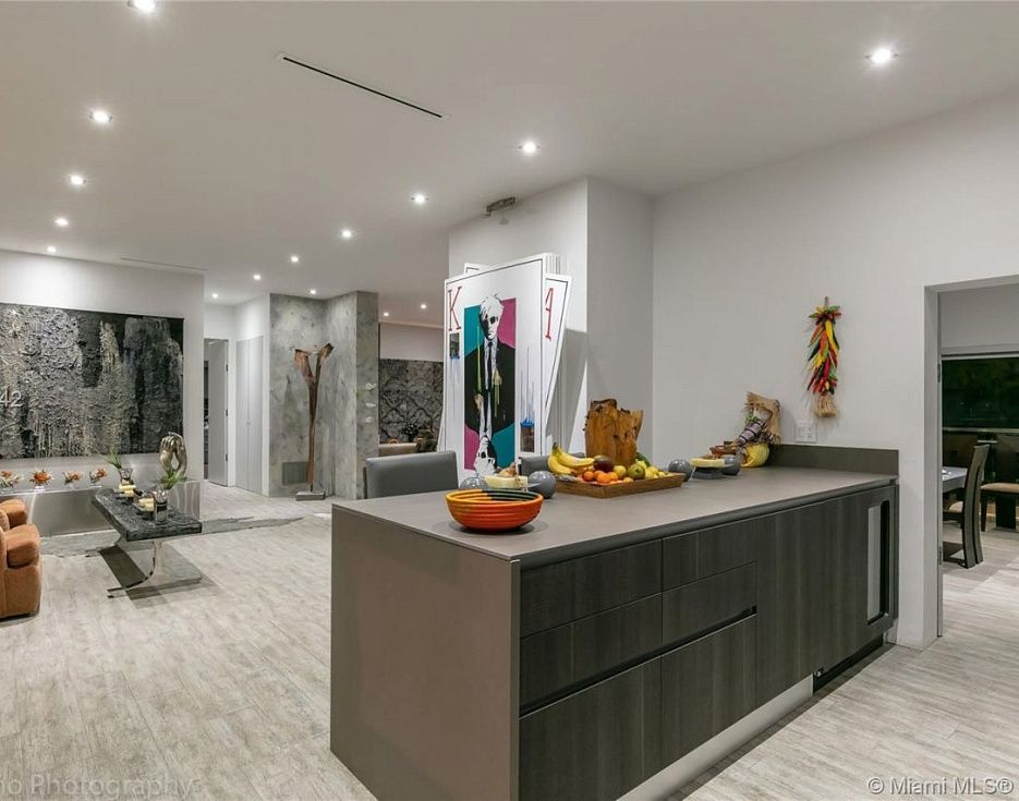 gallery