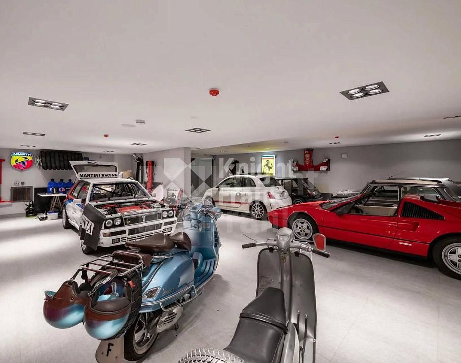 gallery