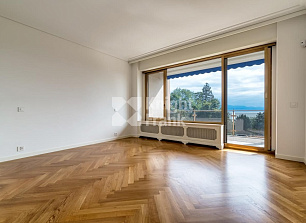 Апартаменты в Лозанне, Швейцария, 156 м2