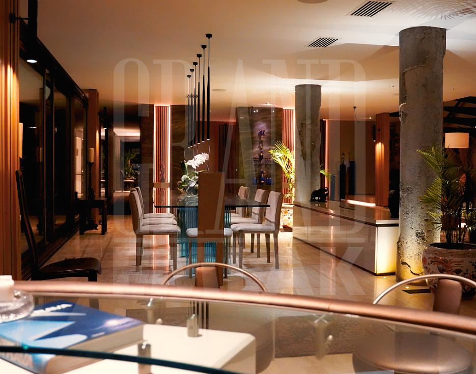 gallery