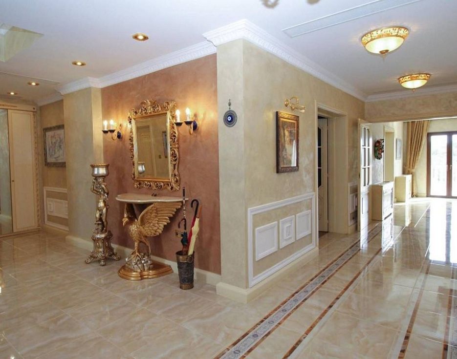 gallery