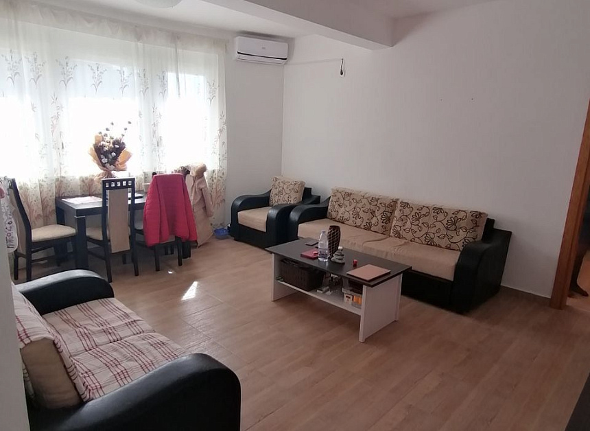 Квартира в Тивате, Черногория, 63 м2