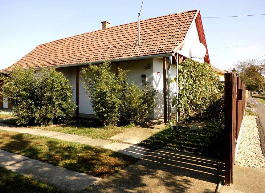 Дом Tiszagyulaháza, Венгрия, 48 м2