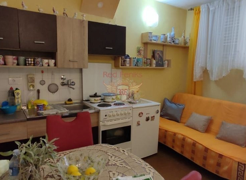 Квартира в Херцег-Нови, Черногория, 44 м2