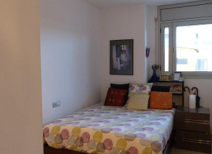 Квартира в Бадалоне, Испания, 98 м2