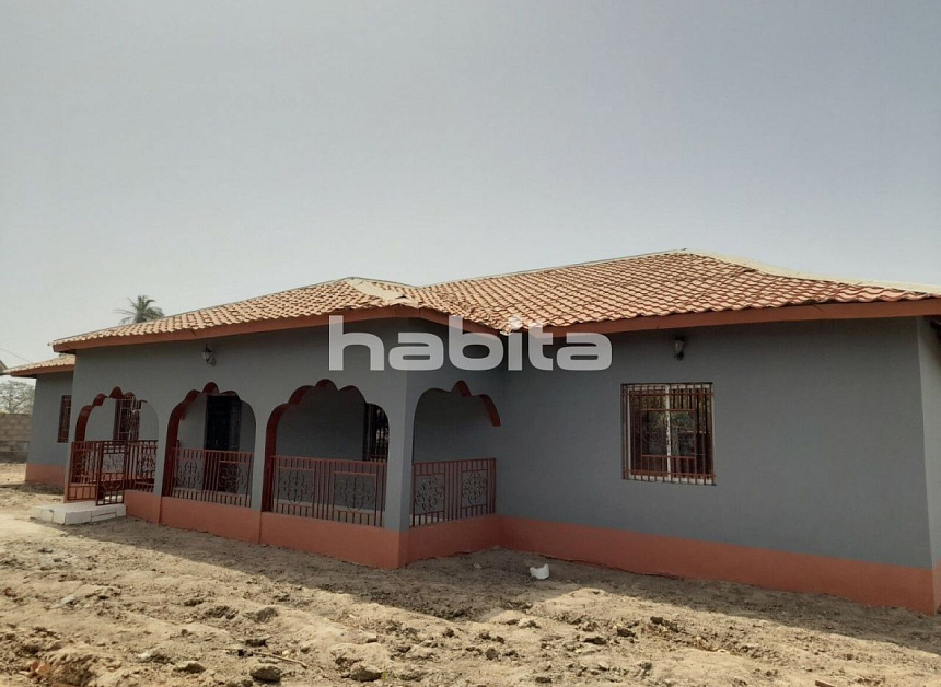 Дом Sanyang, Гамбия, 158 м2