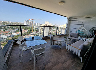 Квартира в Ришон-ле-Ционе, Израиль, 139 м2